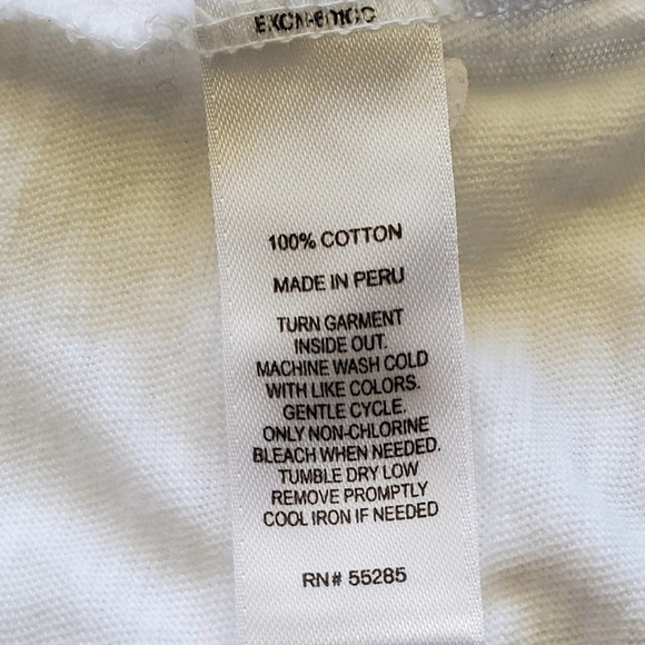 NWT Express Crew Neck White with Red & Blue Short Sleeve Cotton T-Shirt - Picture 7 of 8